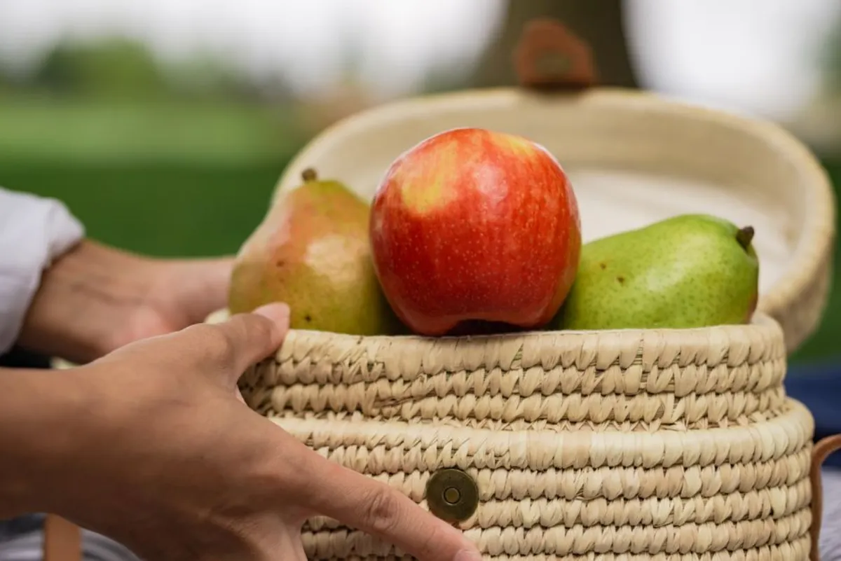 pear basket